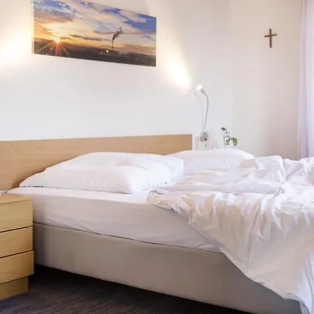 Garni Knupfer 3* Ehingen